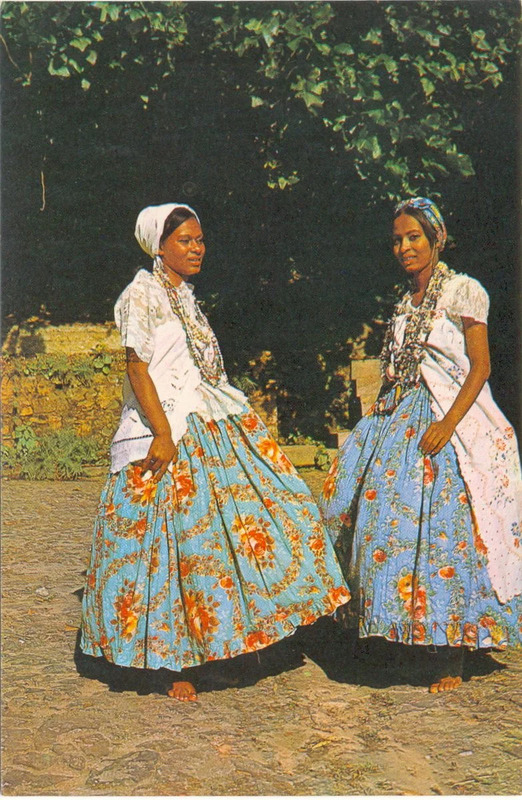 https://museuafrodigitalufba.org/wp-content/uploads/tainacan-items/33697/34091/ORIXAFGM0013.webp